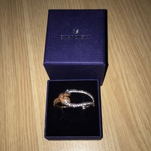 Swarovski double ring size 58
